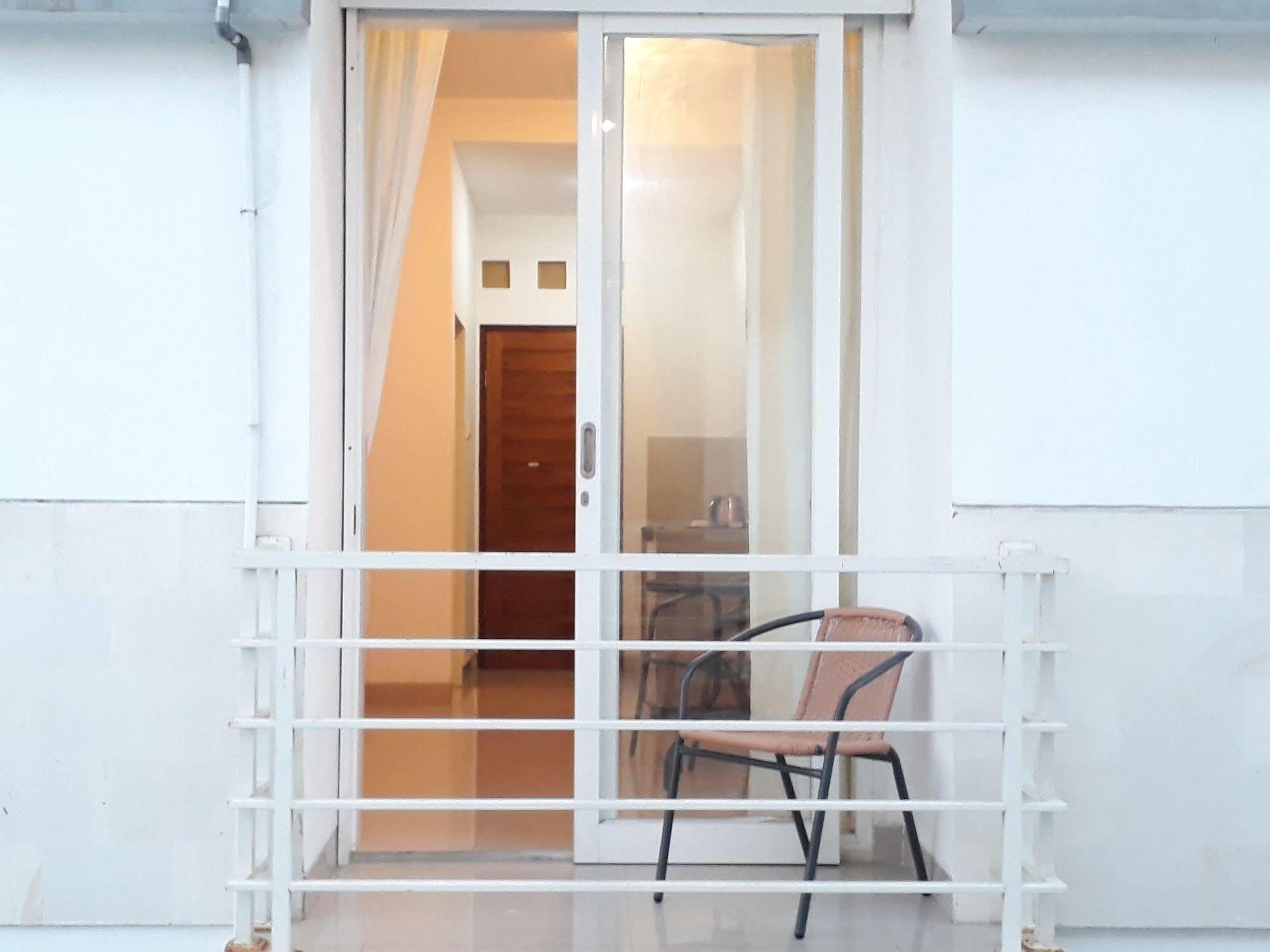 Kubu Anyar Hotel 꾸따 외부 사진